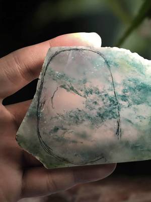 巨幕上的微雕 人工智能時代，玉雕行業離人機交互還有多遠？